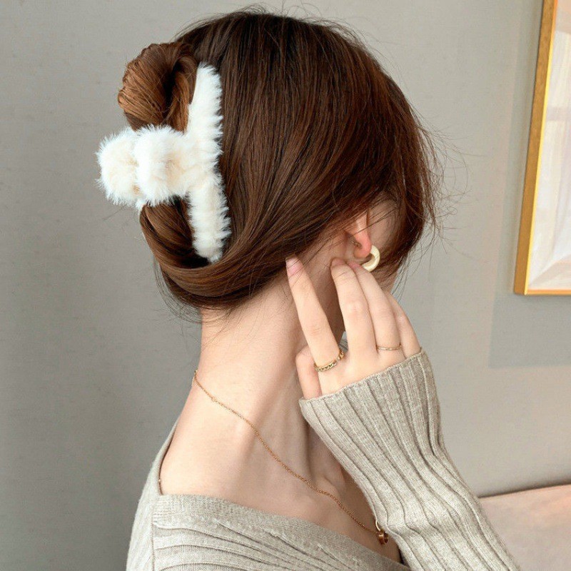 Fluffy Plush Faux Fur Big Crab - Women'S Winter Accessories Set 评论和价格