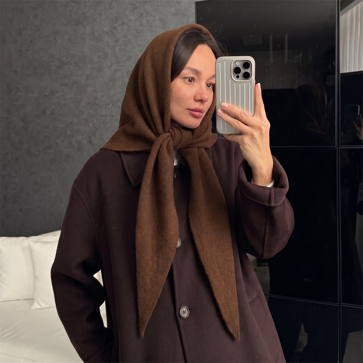 Warm Knit Triangle Wrap Shawl  - Women'S Winter Accessories Set 评论和价格
