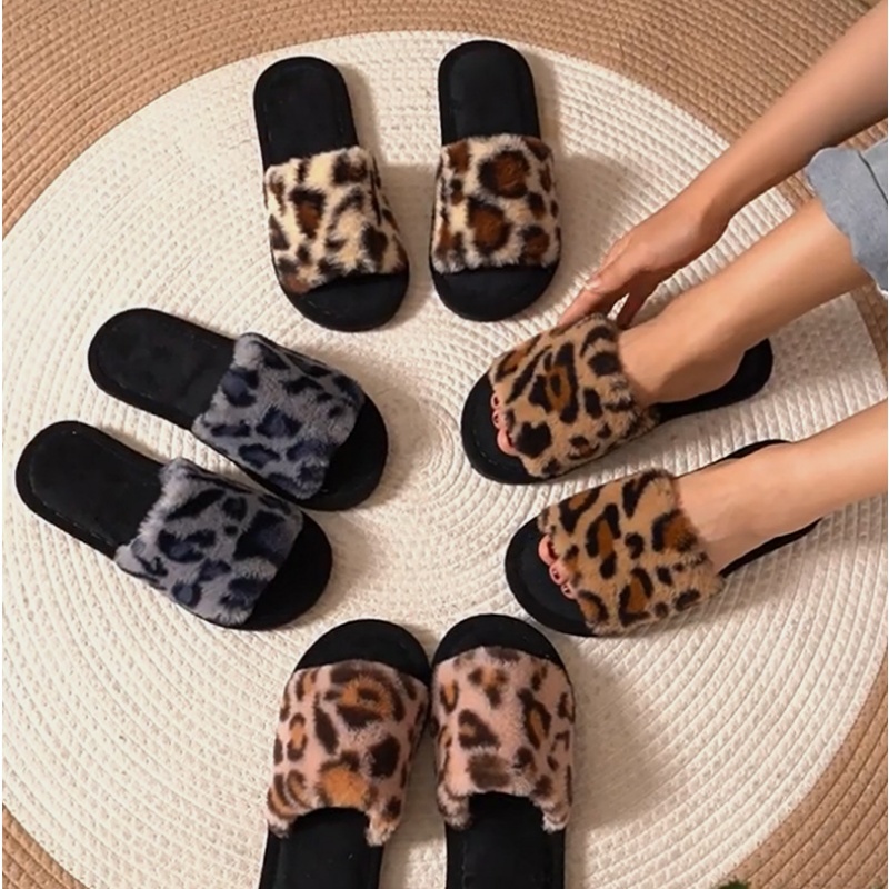2025 Winter Warm Fluffy Furry  - Women'S Shoes And Accessories 评论和价格