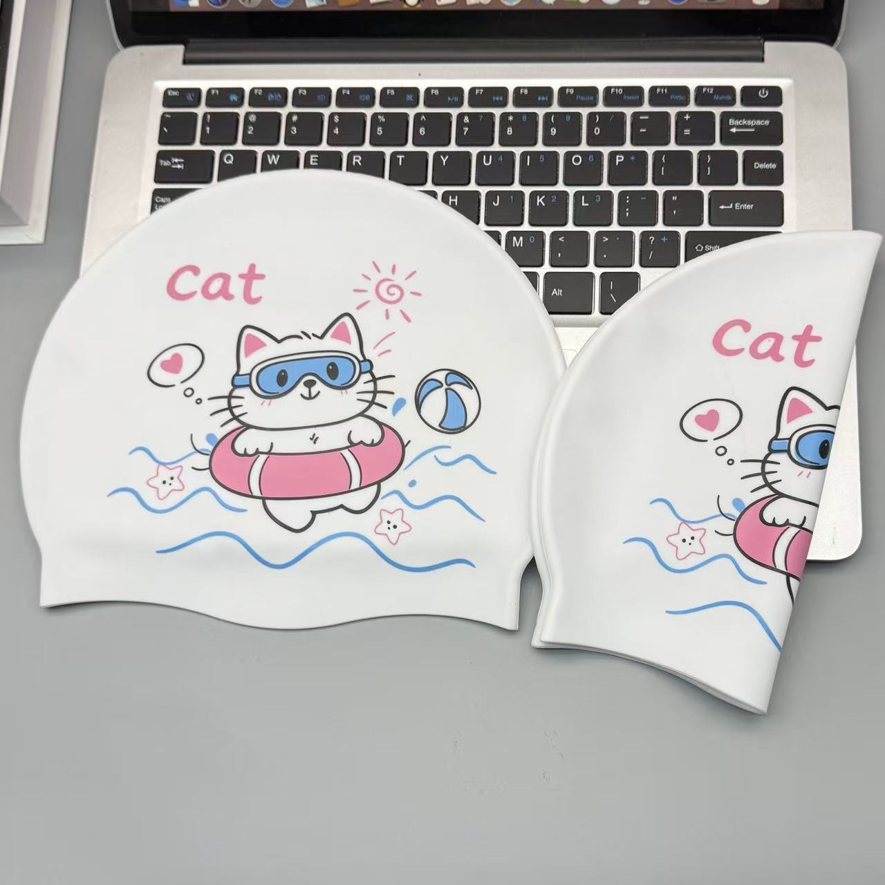 Cute Kitten Silicone Swim Cap  - Women'S Ear Accessories 评论和价格